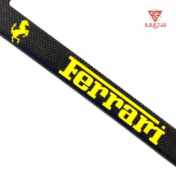 LP142zb_Ferrari_Yellow_Text_and_Cavallinos_Plate_Frame