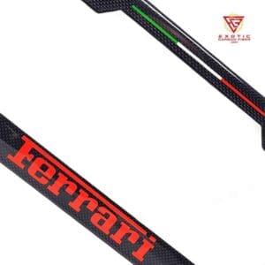 LP176zb_Ferrari_Red_Text_Only_Italy_Flag_Plate_Frame