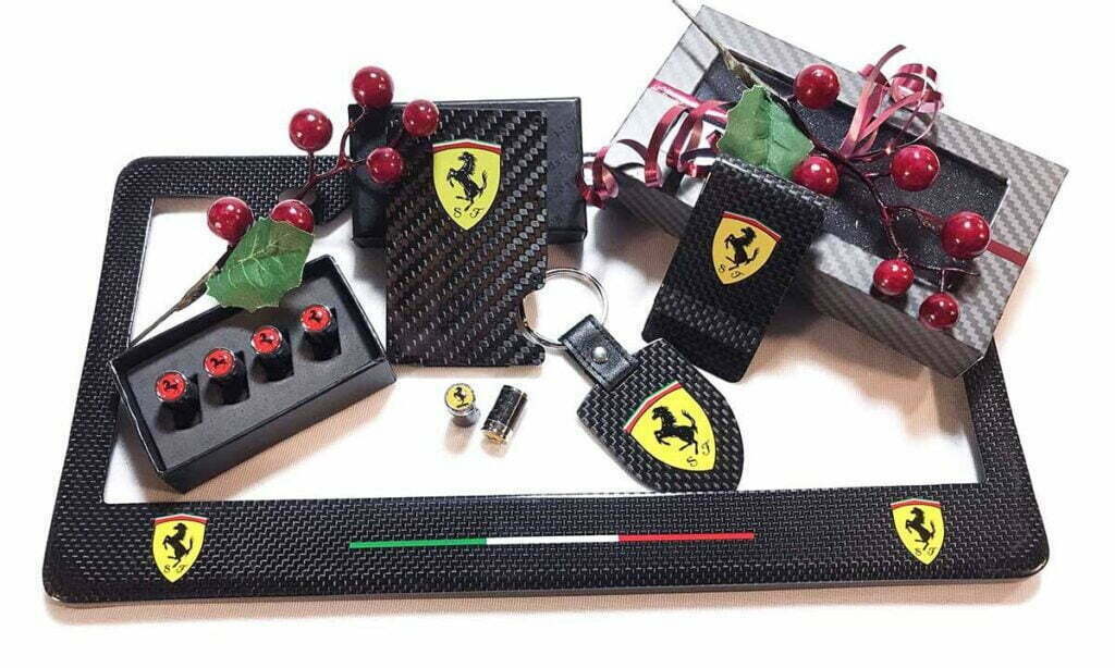 Ferrari Accessories Holiday 2 LR